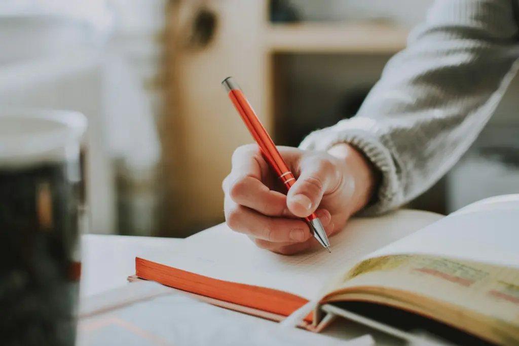 Cara Membuat Tulisan Enak Dibaca dengan Teknik Rephrasing